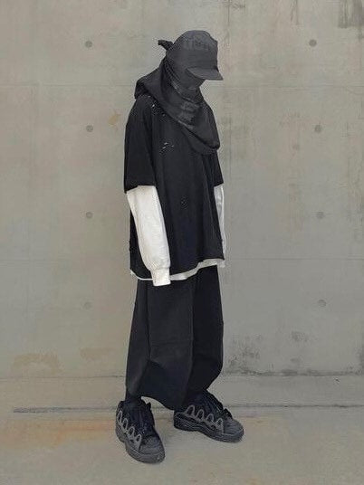 【roaringrad】SOLID KNEE BERMUDA PANTS / 【ロアリングラド】ソリッドニーバミューダハーフパンツ