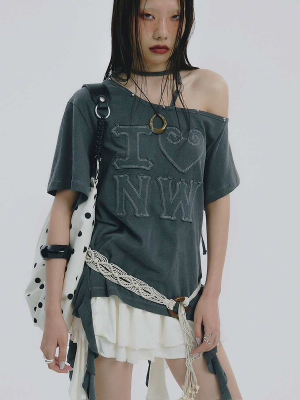 【NOT KNOWING】One Shoulder I LOVE Ruffle Top / 【ノットノーイング】ワンショルダーアイラブラッフル半袖Tシャツ