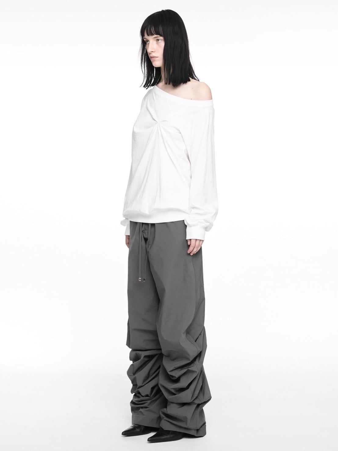 【NACHE】PINTUCK NYLON PANTS (UNISEX)