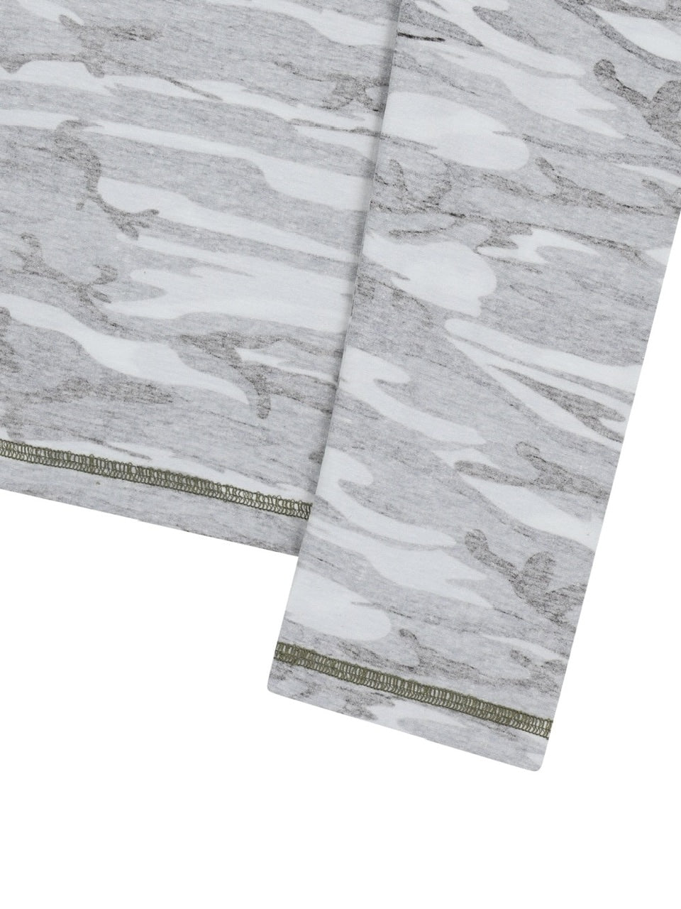 【AAKAM】Camo Contrast Hooded Long Sleeve