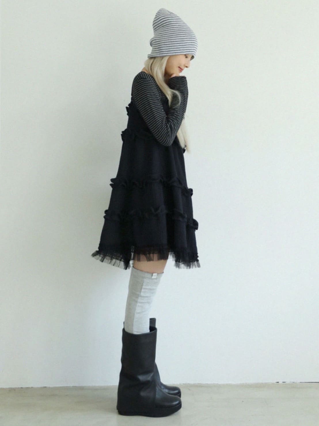 12/21 20:00 再販【Uglyshadow】LACE YORU DRESS