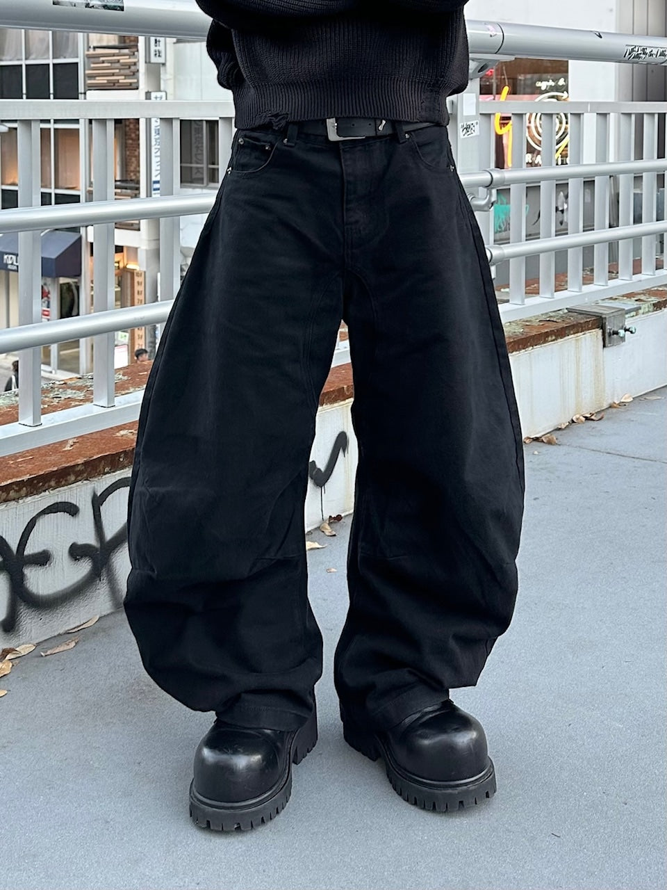 大阪店WEB限定受注制【Chikashitsu +】deep ballon curve pants / 【チカシツプラス】ディープバルーンカーブパンツ (2color)