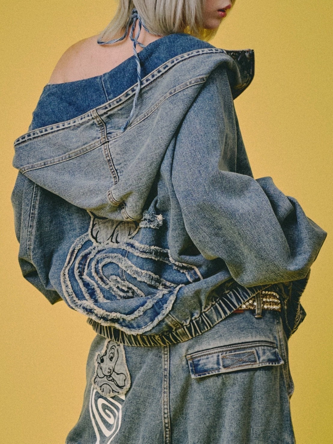 【GALFY】ぐるグニャデニムパーカー