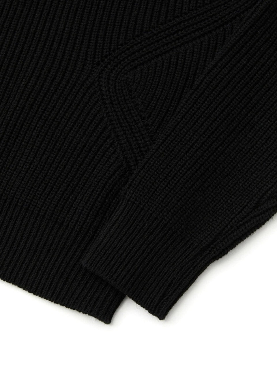 【DNSR】Legacy Wool V-Neck Knit