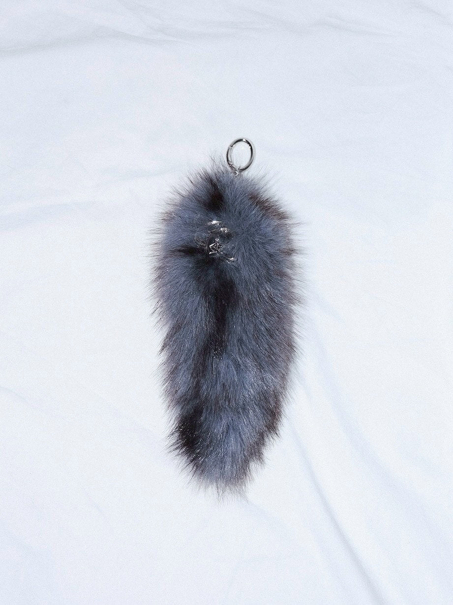 1/2 20:00発売【CHERRYQUIRI】chubby fur tail keyring
