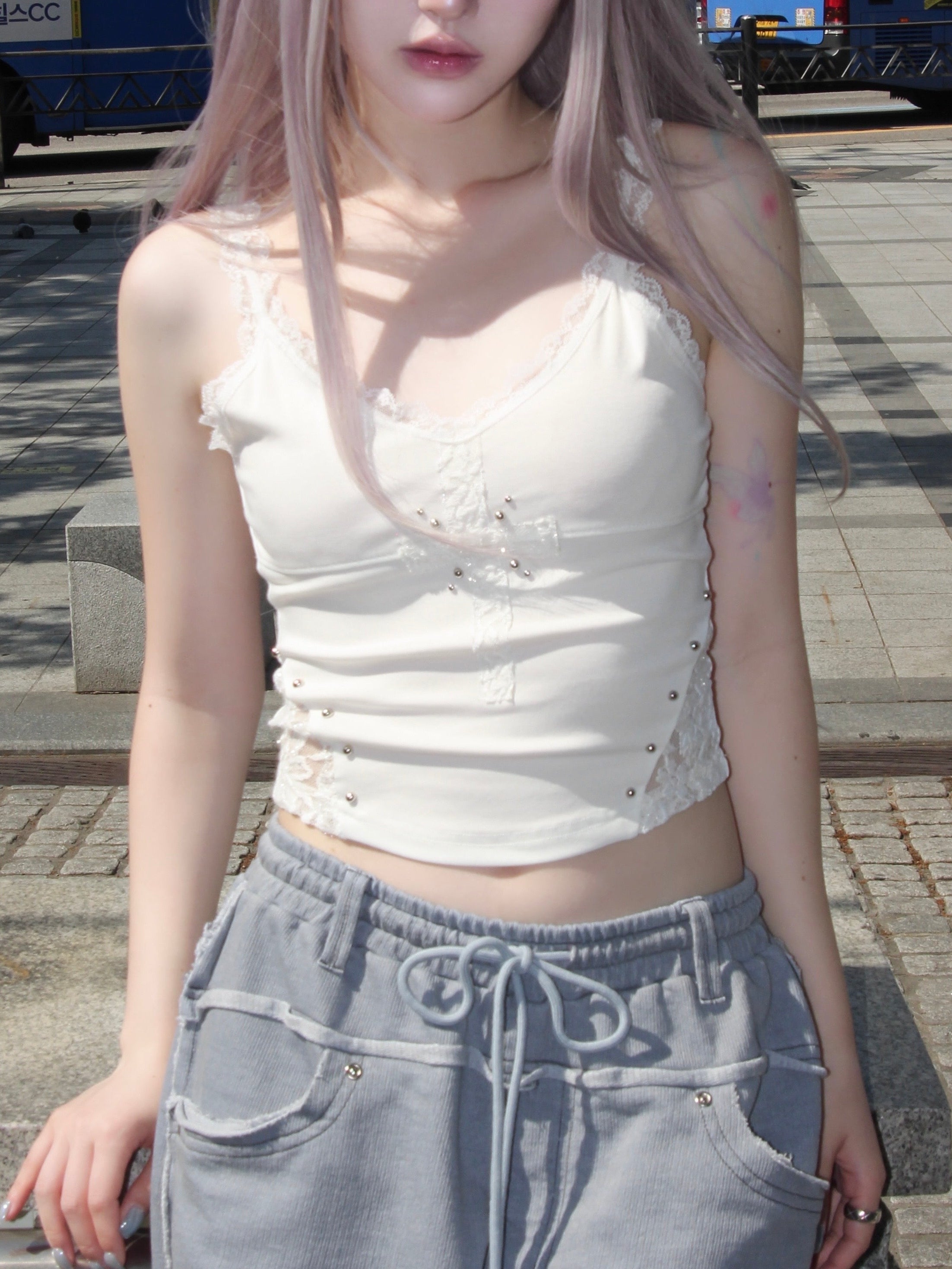 6/7 20:00発売【CHERRYQUIRI】cross patch lace sleeveless