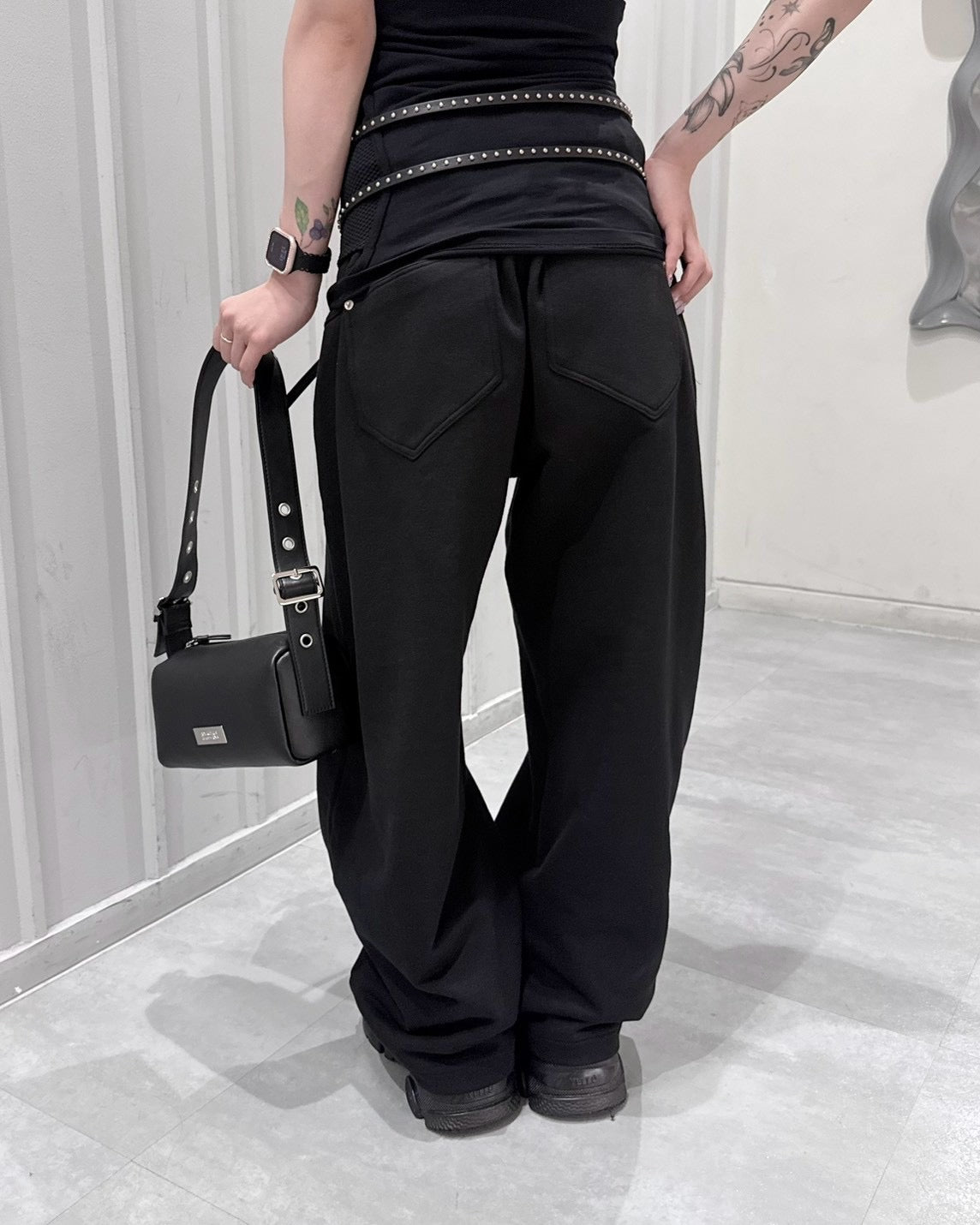 受注制【nmtc+】Curved Seam Wide Sweat Pants (2color)