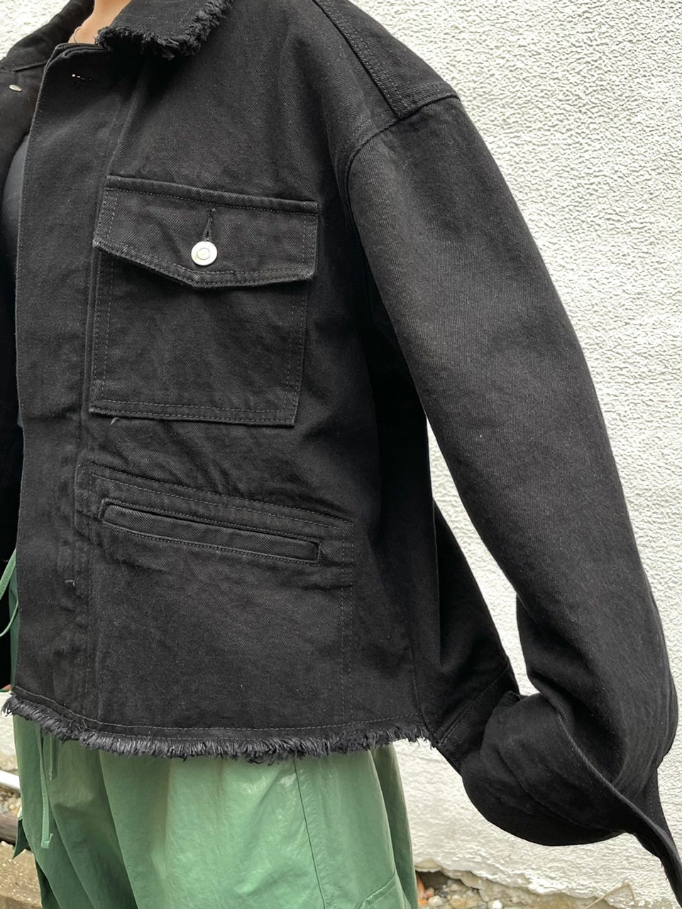 受注制【Chikashitsu +】cropped design denim jacket (2color)