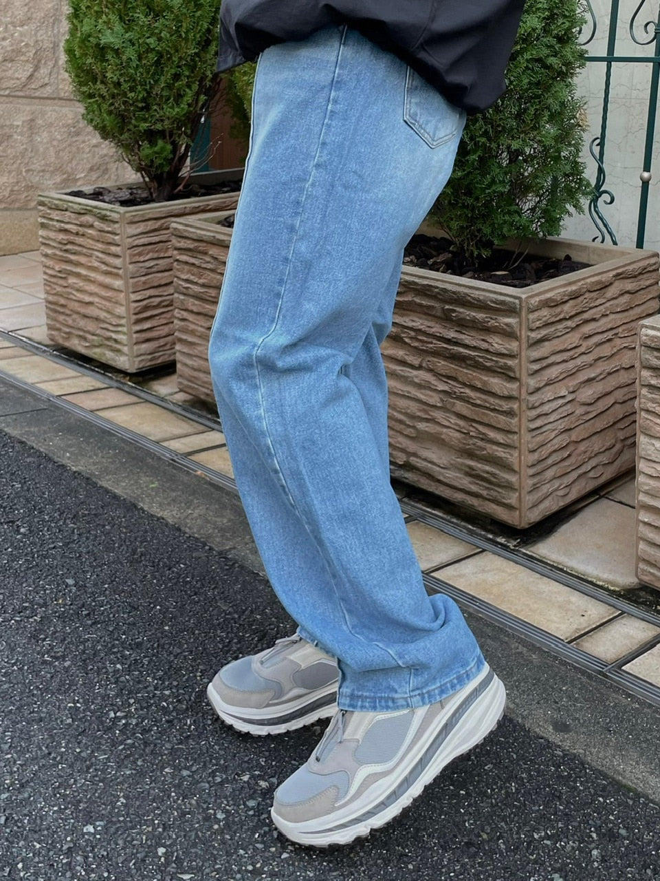 受注制【Chikashitsu +】center press denim pants 2