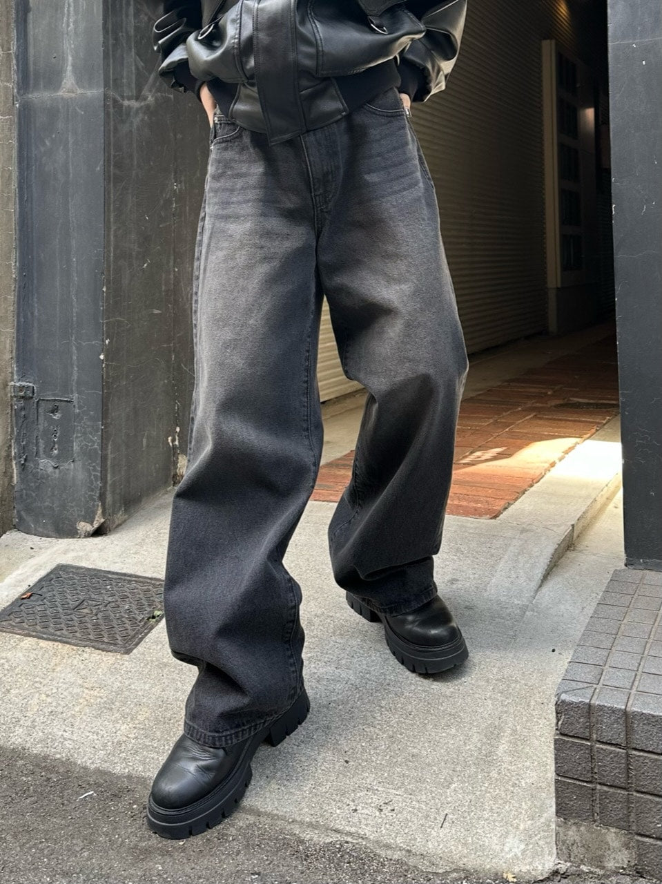 大阪店WEB限定受注制【Chikashitsu +】vintage color wash wide denim pants (3color)