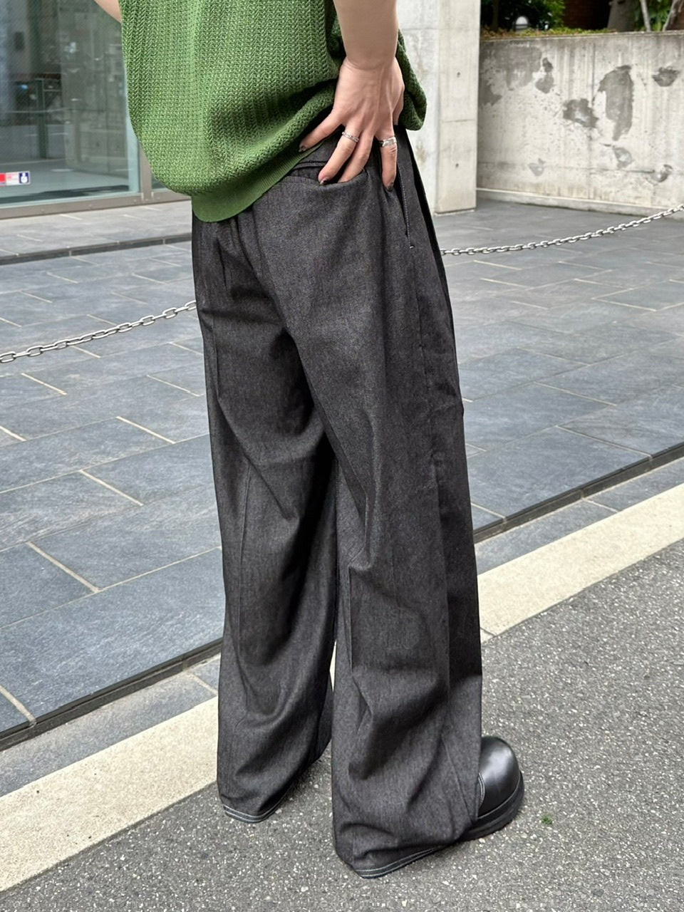 受注制【Chikashitsu +】2tuck denim slacks (2color)
