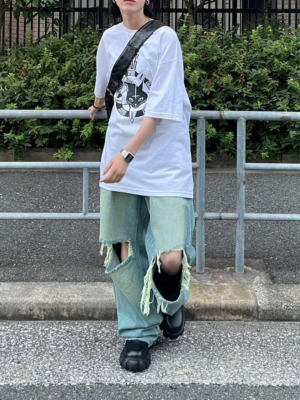 大阪店WEB限定【Chikashitsu +】vintage crash denim pants (2color)