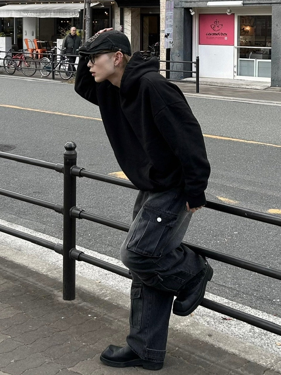 大阪店WEB限定【Chikashitsu +】damage arm warmer hoodie (3color)
