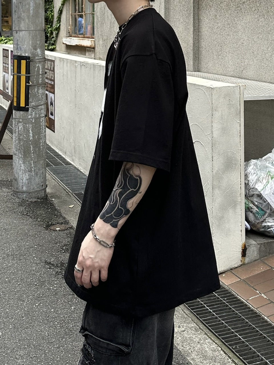 大阪店WEB限定【Chikashitsu +】oversized pixel cats t-shirt (2color)