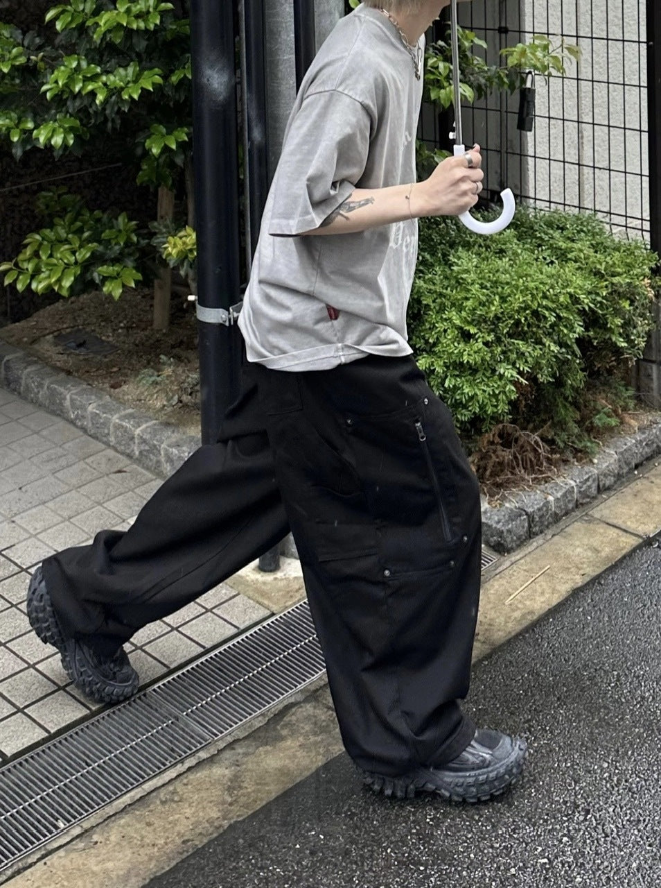 大阪店WEB限定【Chikashitsu +】box fit jesus t-shirt (2color)