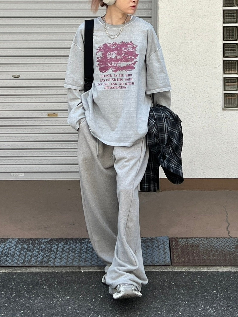 【Chikashitsu +】layered graphic long sleeve (2color) / 【チカシツプラス】レイヤードグラフィックプリント長袖Tシャツ