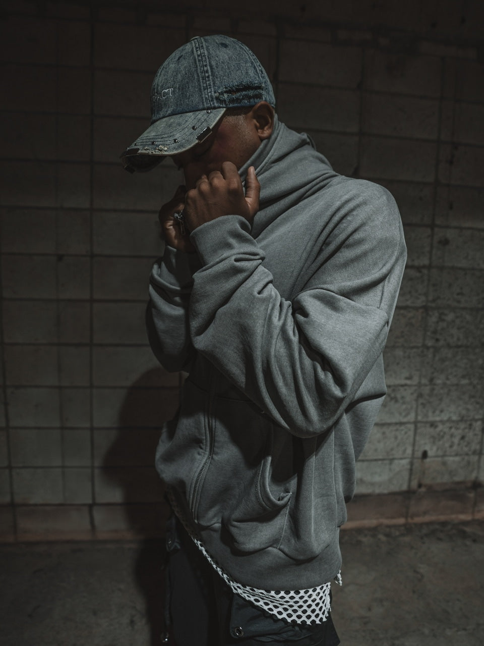 【DIG YOUR OWN GRAVE】COBRA HOODY (2color)