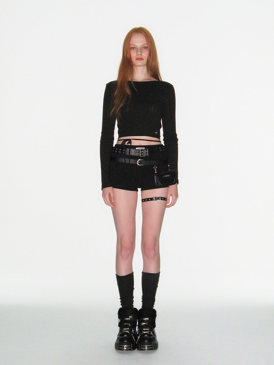 【CRANK】EYELET STRING CROP TOP