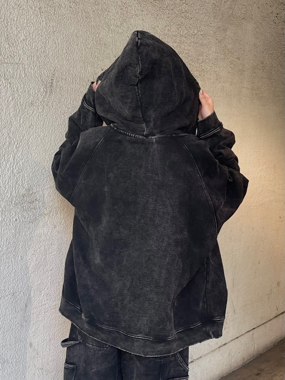 受注制【Chikashitsu +】set up pigment damage zip up hoodie