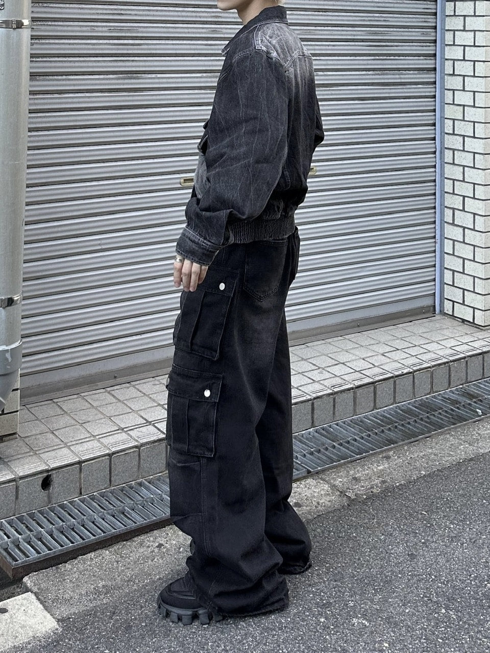 大阪店WEB限定受注制【Chikashitsu +】vintage wash cropped denim jacket (black)