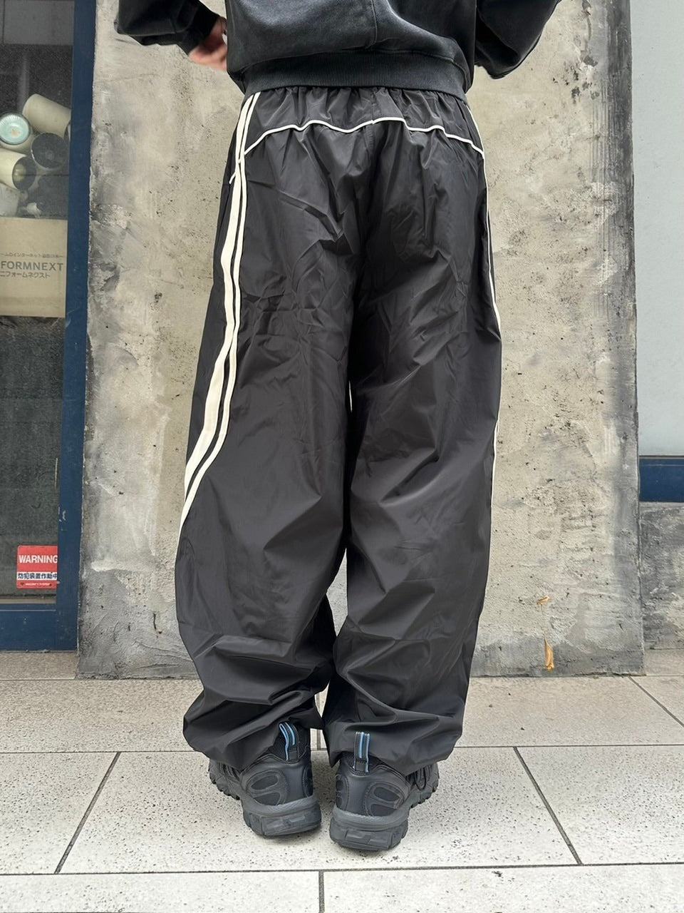 【Chikashitsu +】set up side line track pants (2color) / 【チカシツプラス】セットアップサイドライントラックパンツ