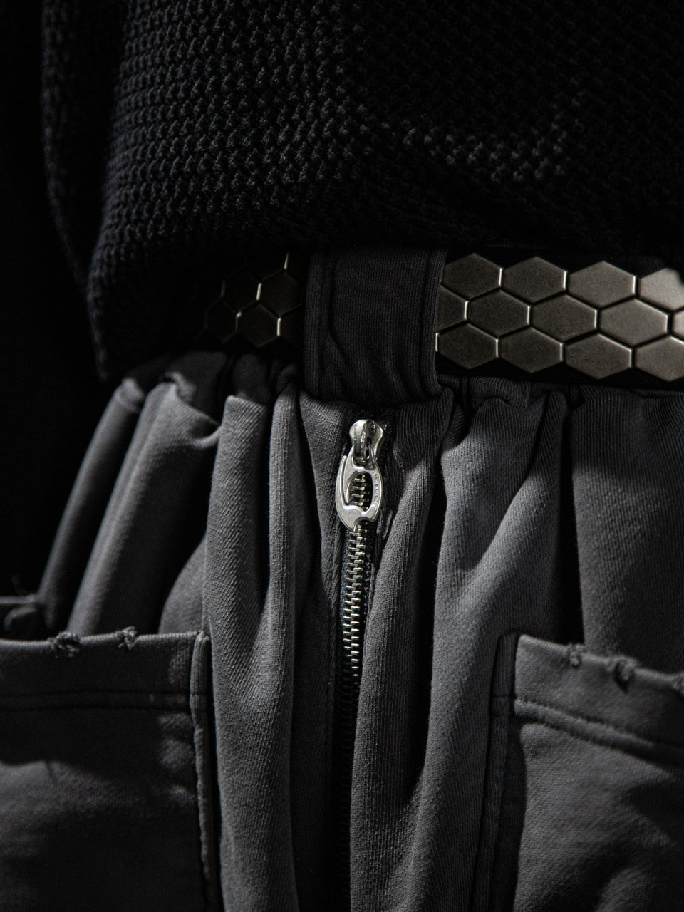 【DIG YOUR OWN GRAVE】FULL ZIP SHORTS