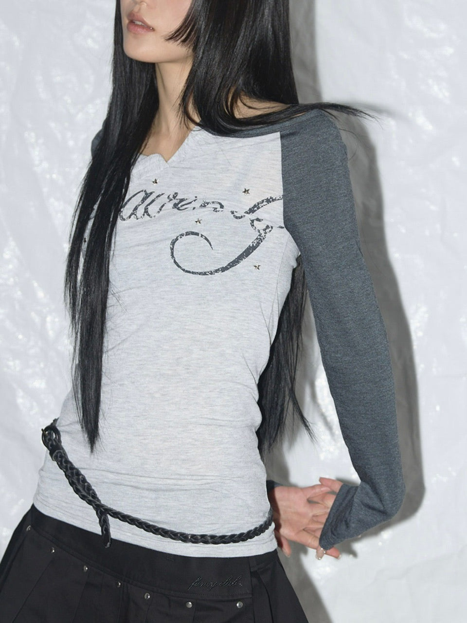 【FANCY CLUB】HEAVENLY OFF-SHOULDER LONG SLEEVE / 【ファンシークラブ】オフショルダーレタリングプリント長袖Tシャツ