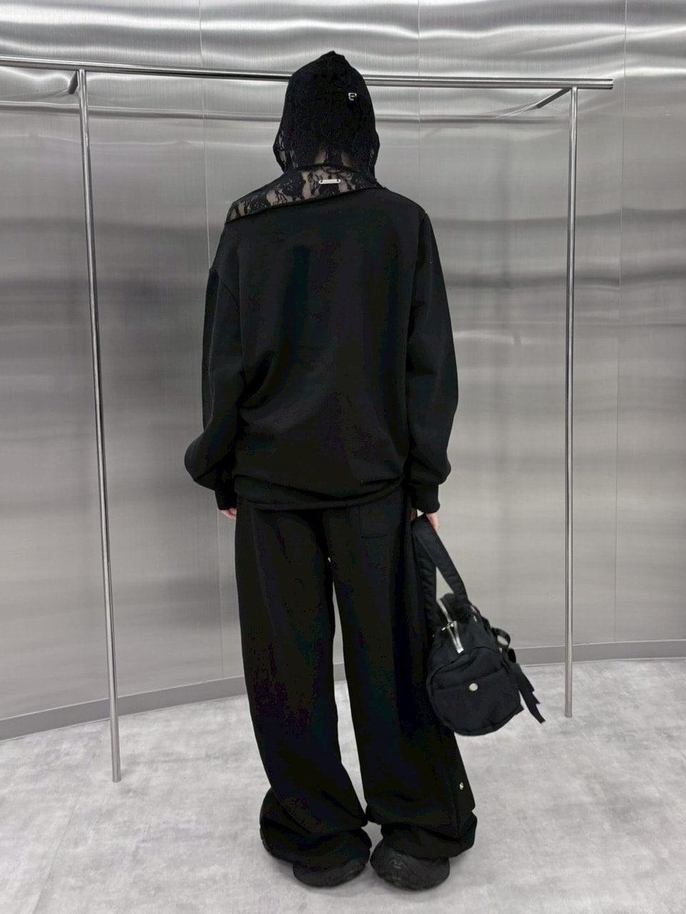 受注制【nmtc +】one shoulder beads sweat shirts (3color)