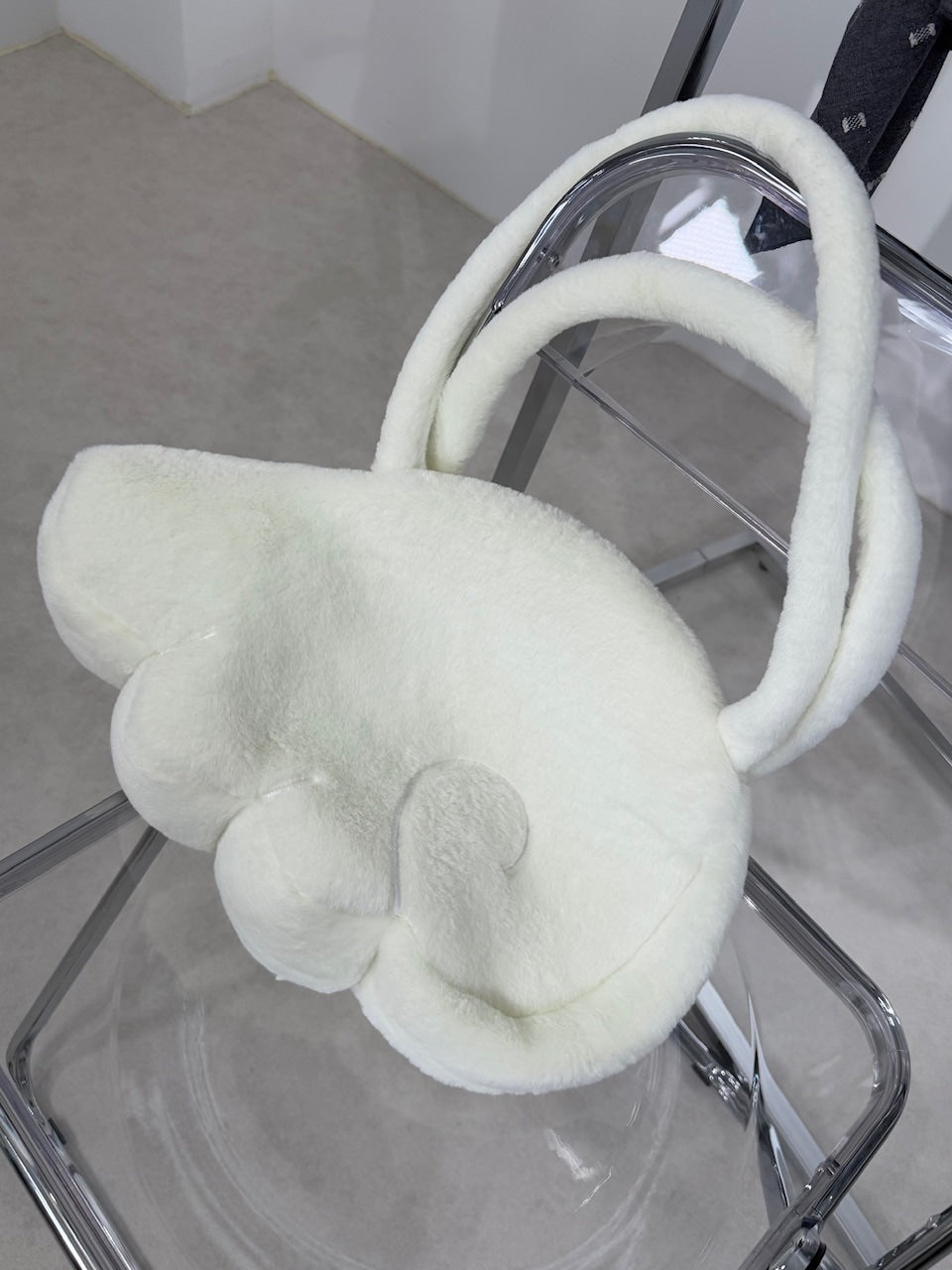 国際配送【Nerd out XU】fur angel bag