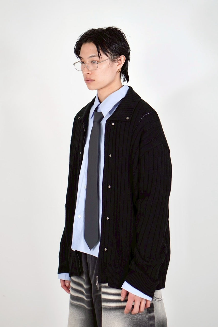 【Chikashitsu +】rivet zip up knit (2color)