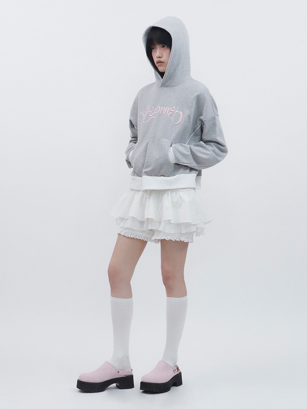 【TUOMIO】GRAPHIC BLOCK HOODIE