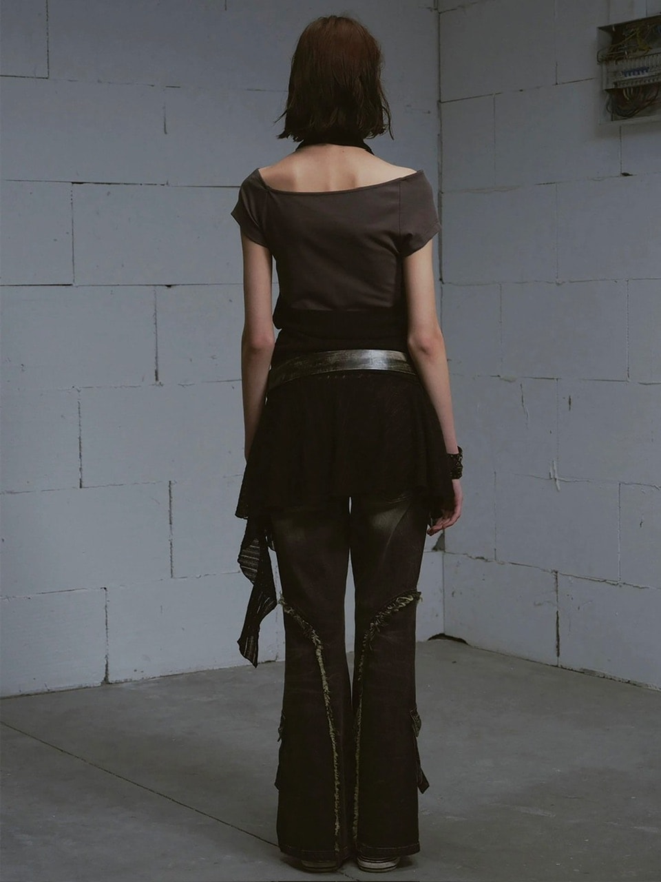 【Cest Nous】Black and Gray Short-sleeved T-shirts / 【セヌー】クロップ半袖Tシャツシアーチュニックレイヤードトップス