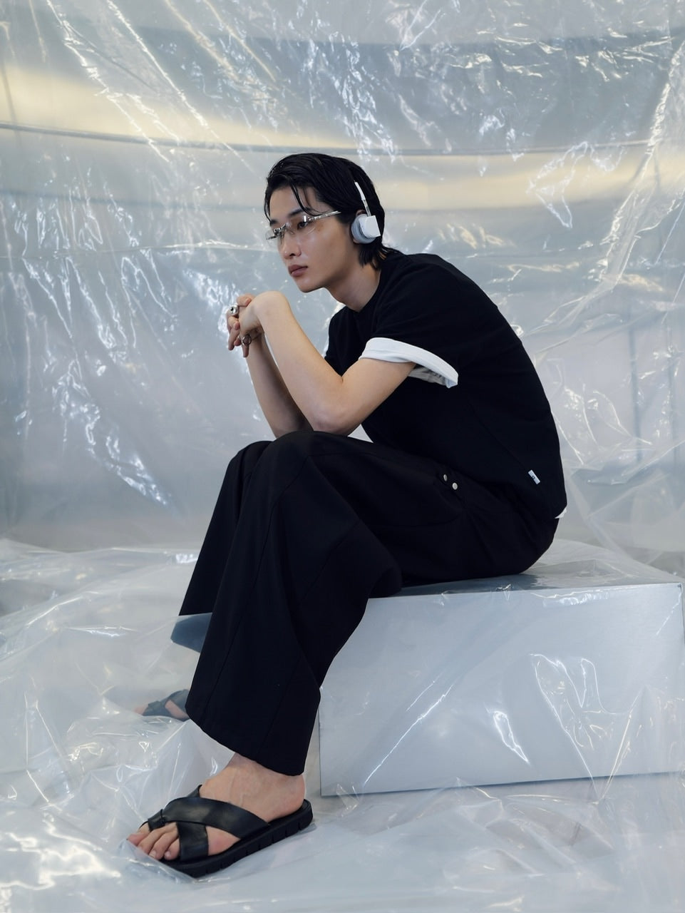 【CS】FLOW FIT DRAPE SLACKS(BLACK)