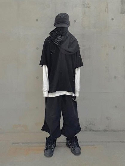 【roaringrad】SOLID KNEE BERMUDA PANTS / 【ロアリングラド】ソリッドニーバミューダハーフパンツ