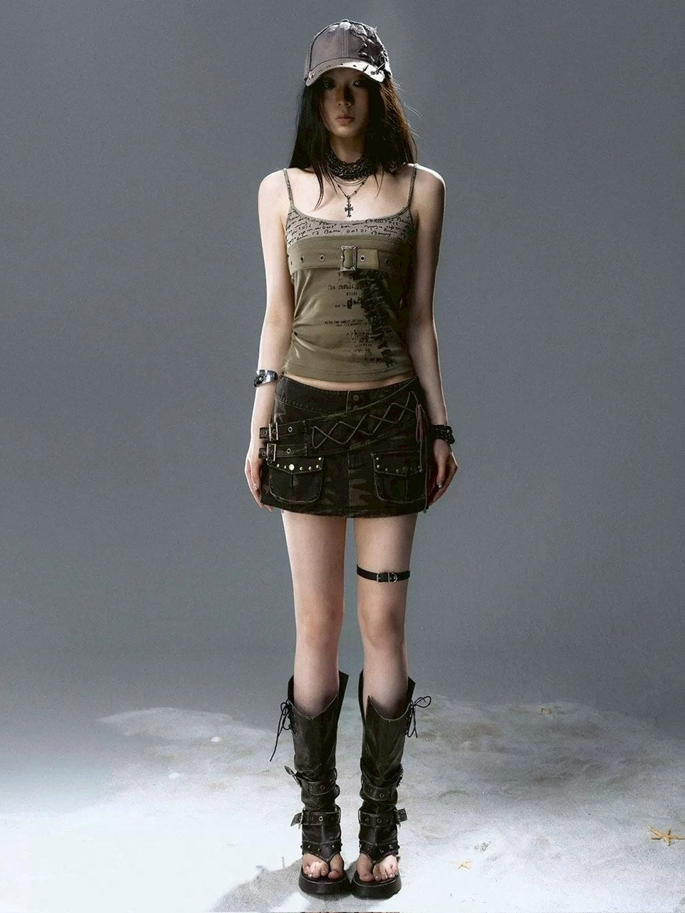 【Cest Nous】Army Green Graffiti Camisole / 【セヌー】グラフィックベルトキャミソール