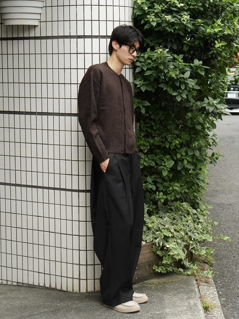 東京店WEB限定受注制【Chikashitsu +】wide tuck drape slacks / 【チカシツプラス】ワイドタックドレープスラックス (2color)