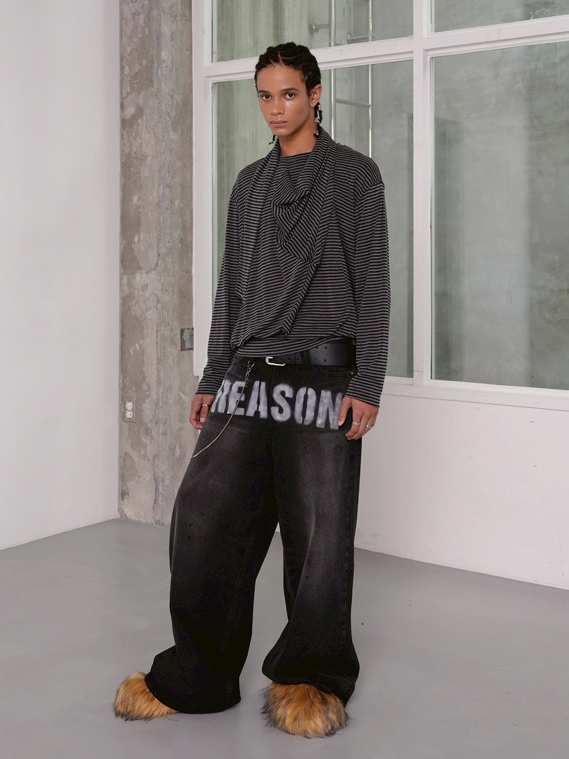 【ESC STUDIO】Drape Scarf T-shirt