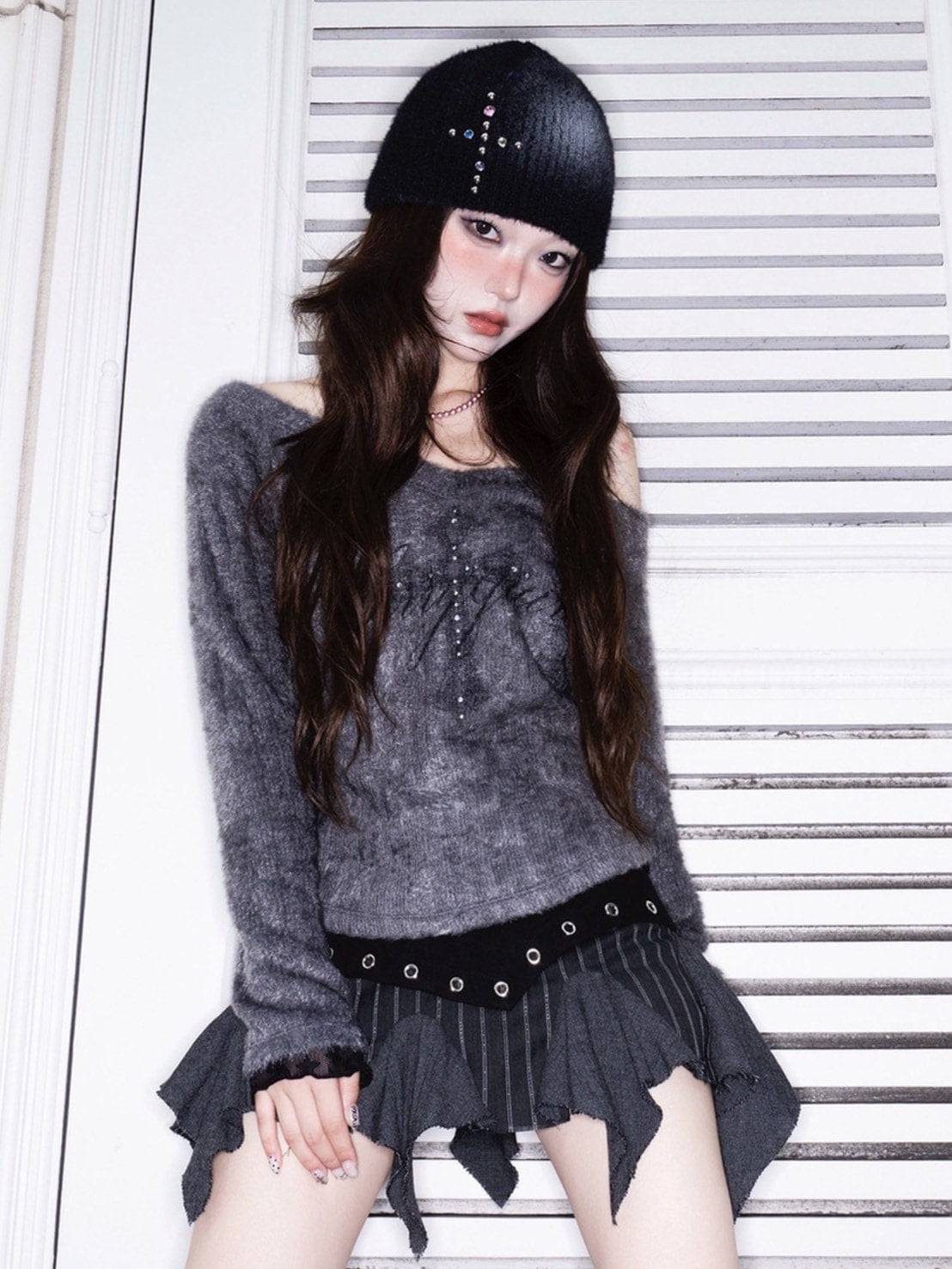 1/2 20:00発売【CHERRYQUIRI】crystal flare cross beanie