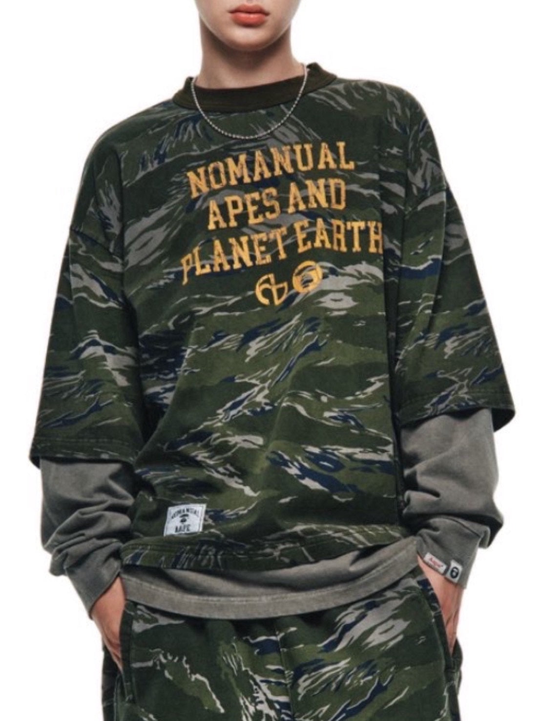 【AAPE X NOMANUAL】AAPE X NOMANUAL LONG SLEEVE TEE