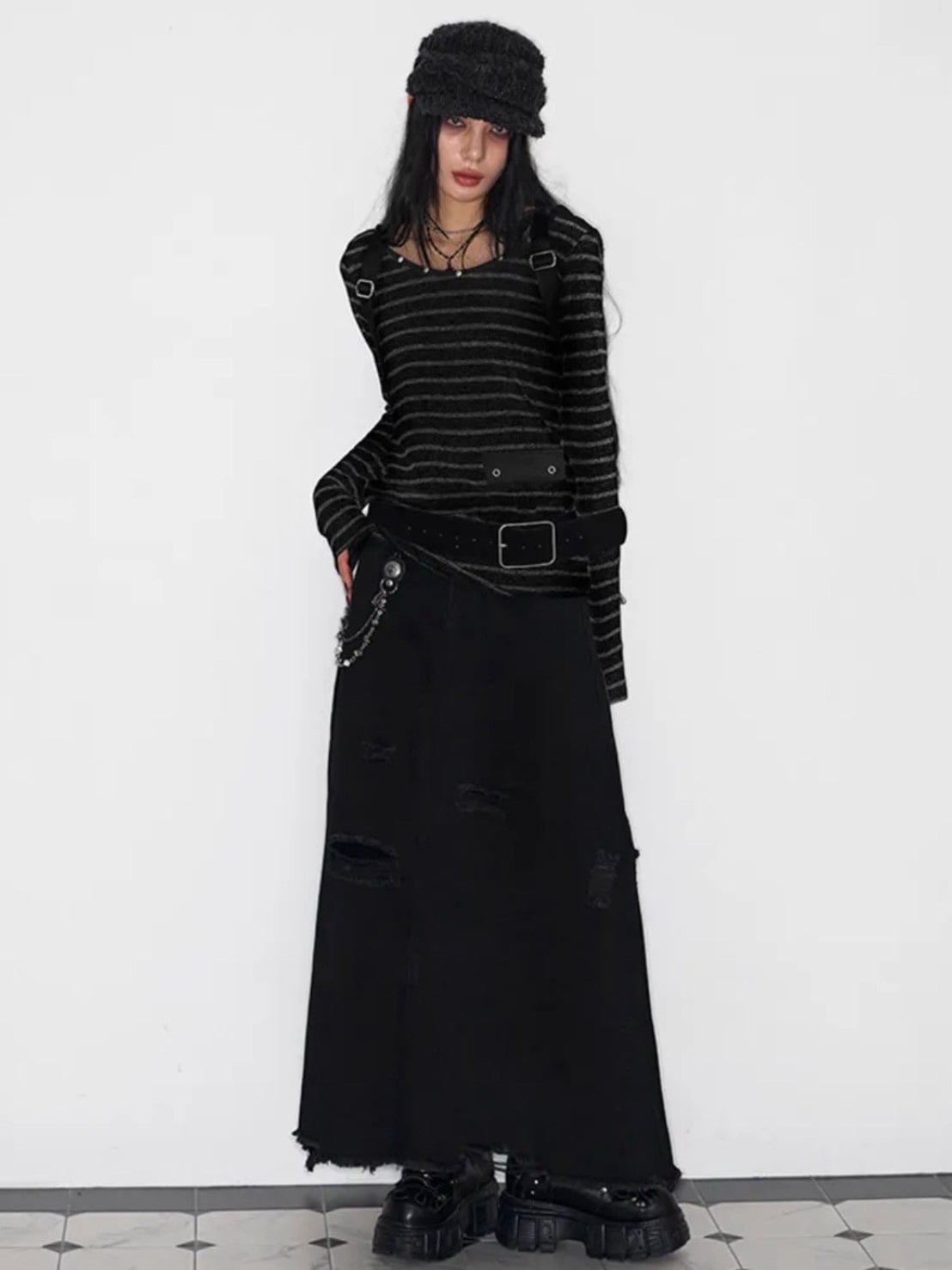 【NOT KNOWING】U Neck Stud PK Hoodie