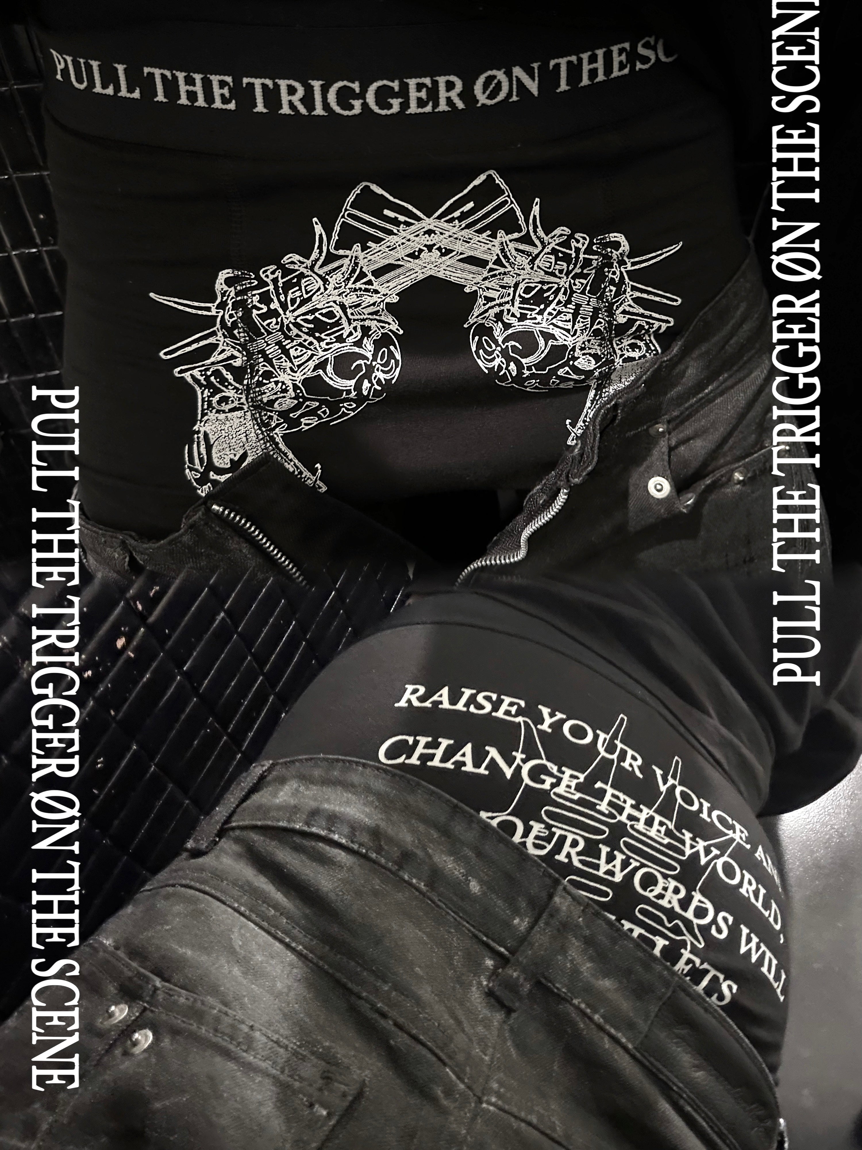 【YIKAI LABORATORY】゛pull the trigger on the scene゛slogan revolver boxer pants
