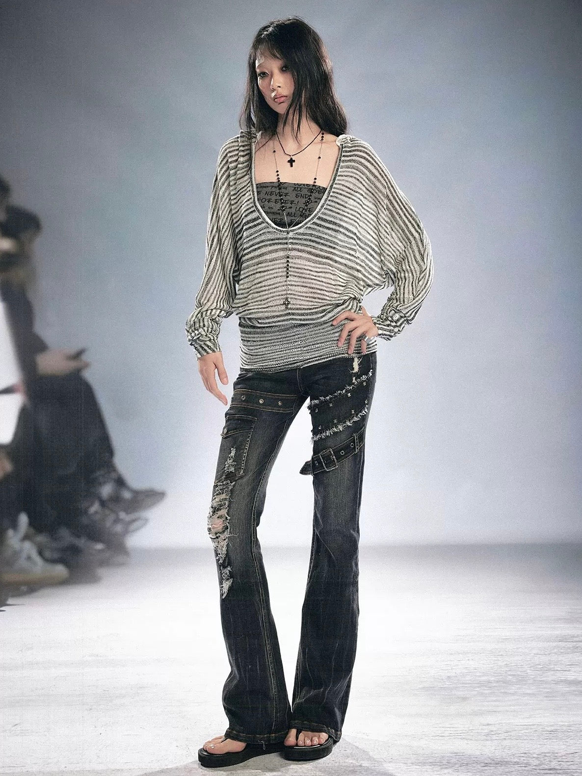 【Cest Nous】Hooded Crop Top