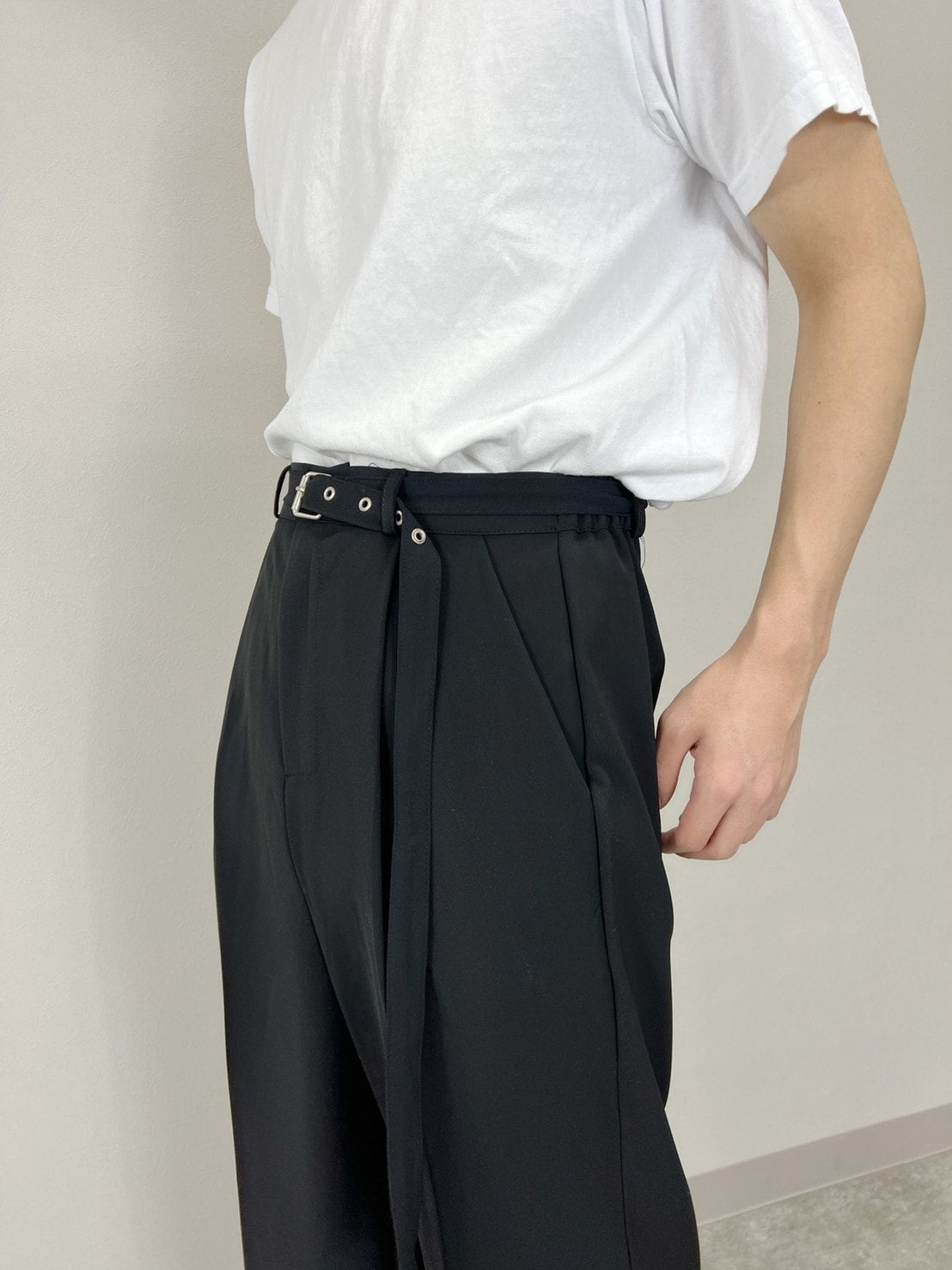 受注制【Chikashitsu +】set up zipper belt slacks (2color)