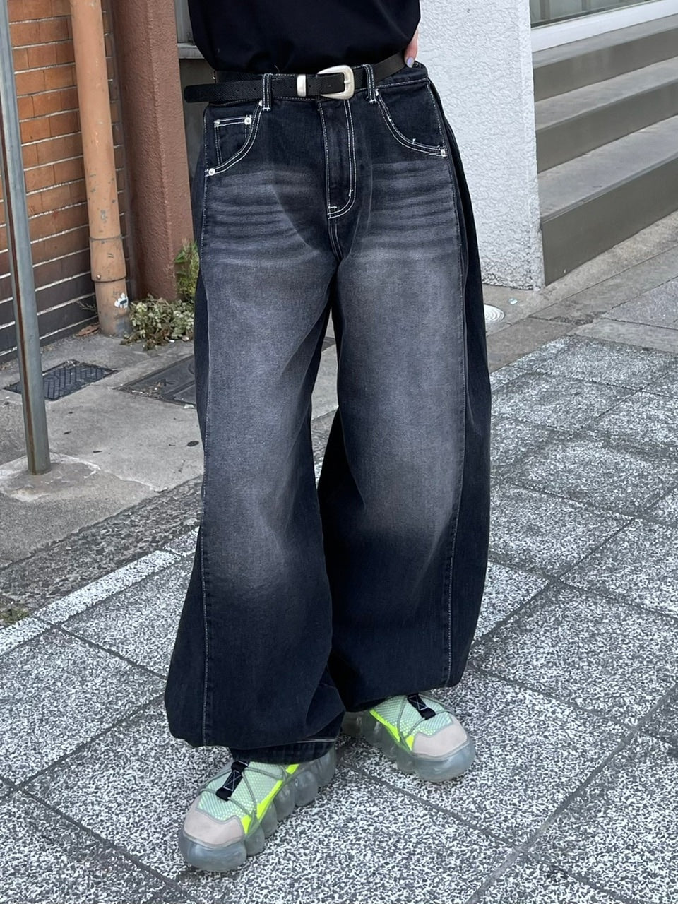 受注制【Chikashitsu +】snap button stitch denim pants / 【チカシツプラス】スナップボタンスティッチデニムパンツ