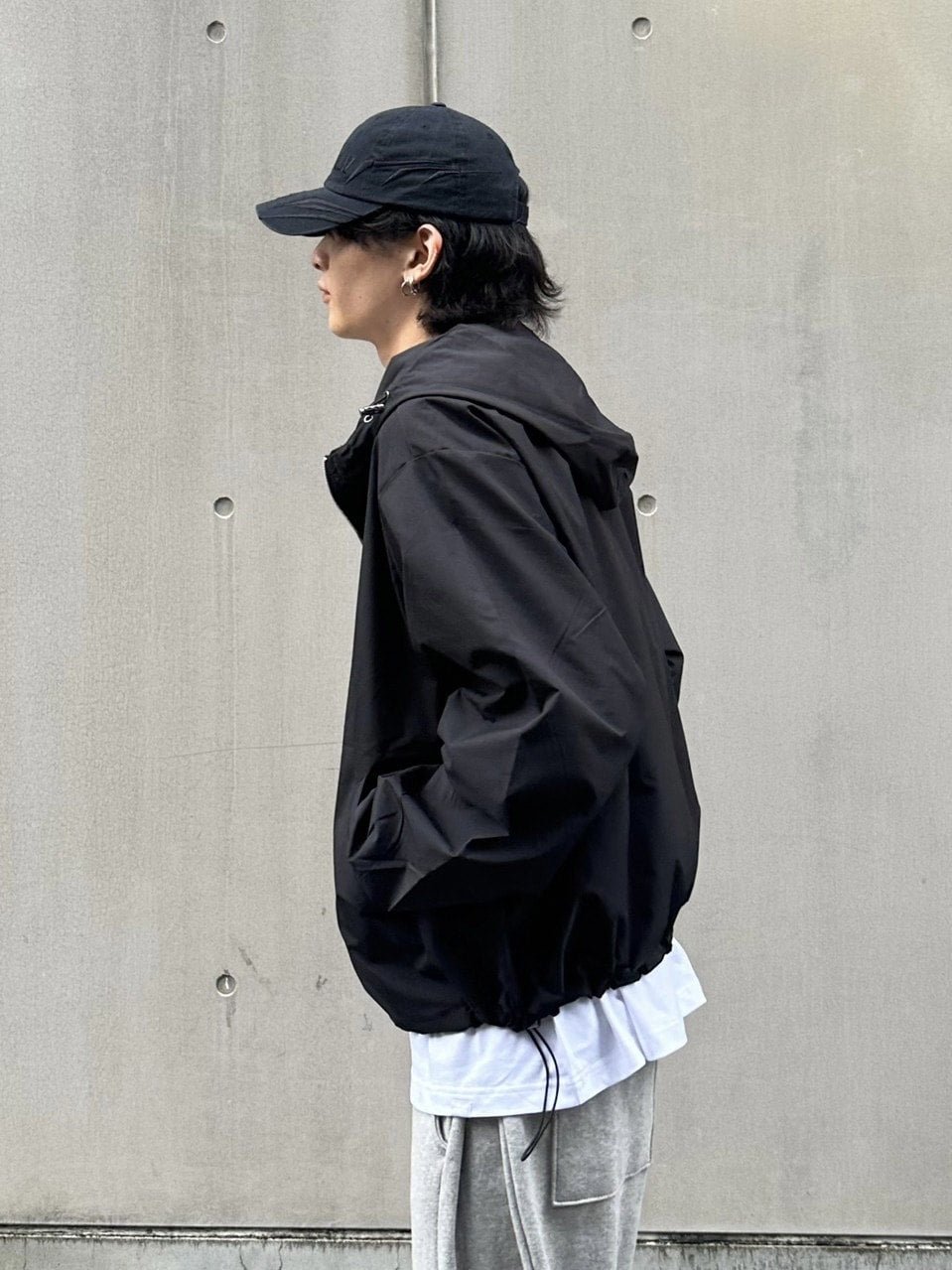 受注制【Chikashitsu +】unisex cropped hooded blouson (3color