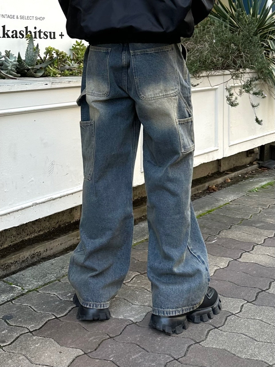 大阪店WEB限定受注制【Chikashitsu +】vintage wash carpenter denim pants (2color)