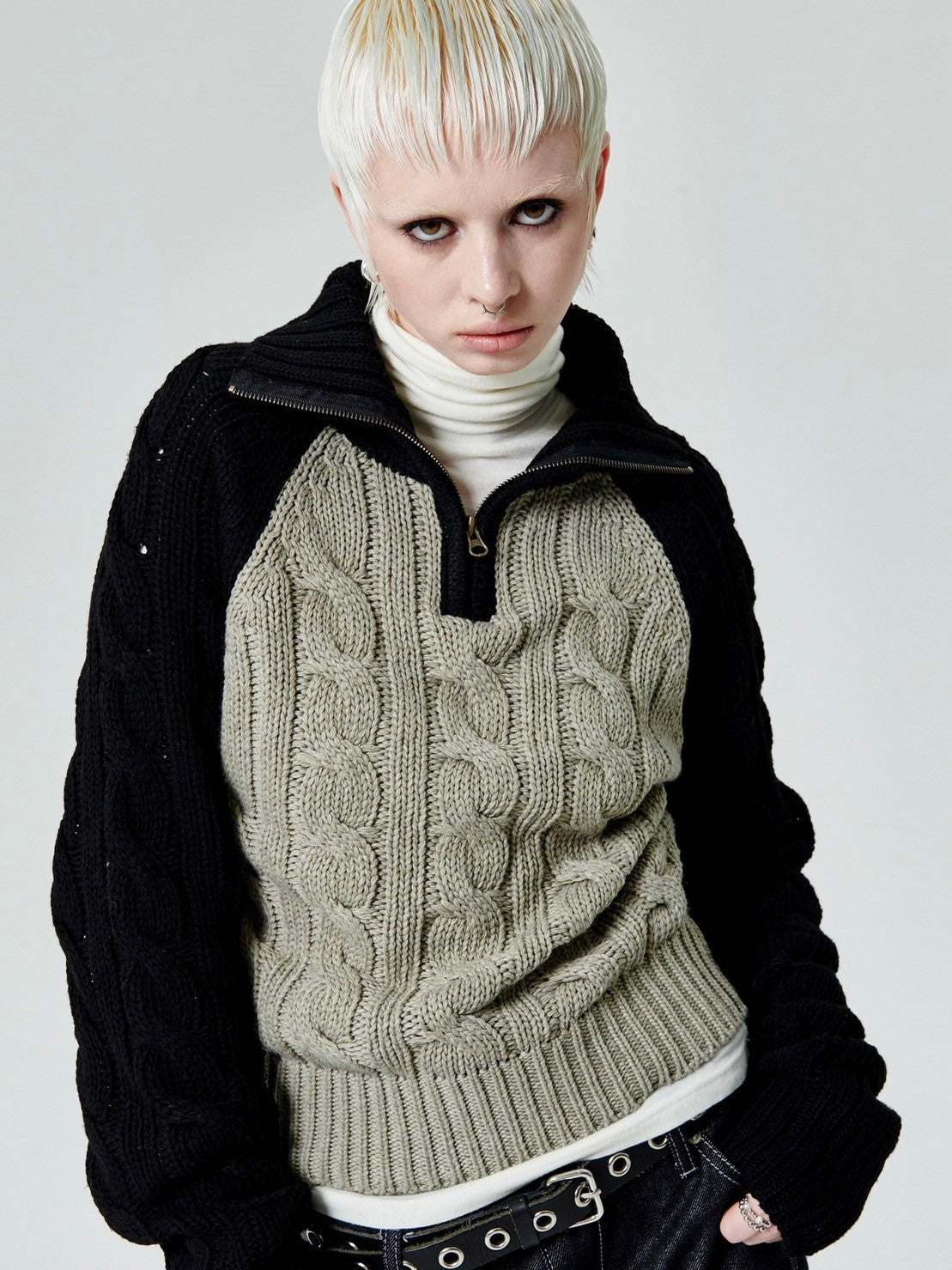 【runningHIGH】COLOR BLOCK TURTLENECK ZIP UP KNIT PULLOVER