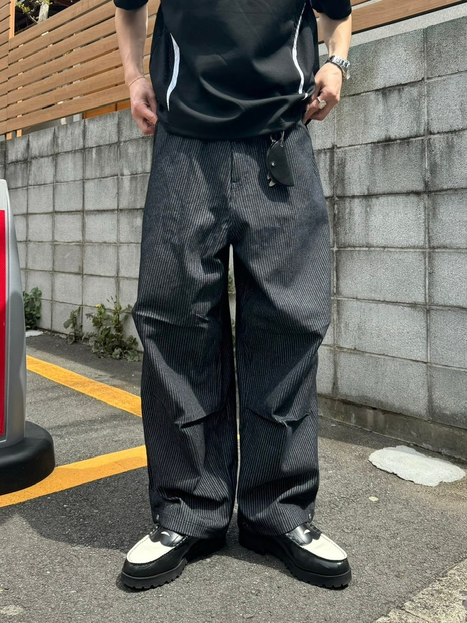 受注制【Chikashitsu +】snap button hickory stripe pants / 【チカシツプラス】スナップボタンヒッコリーストライプデニムパンツ