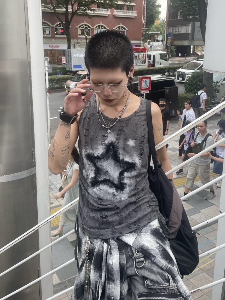 受注制【Never mind the XU】star damage sleeveless (2color)