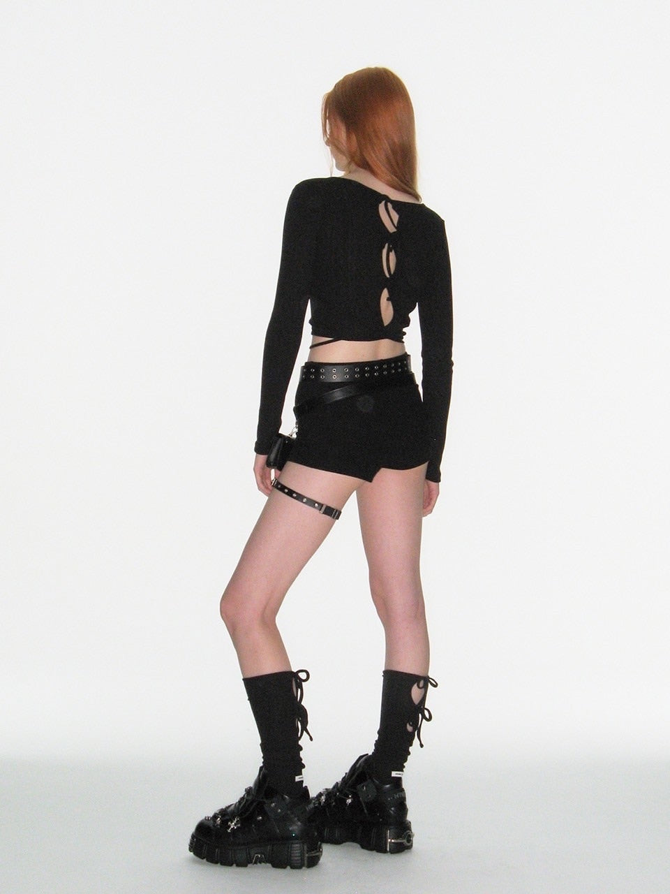 【CRANK】EYELET STRING CROP TOP
